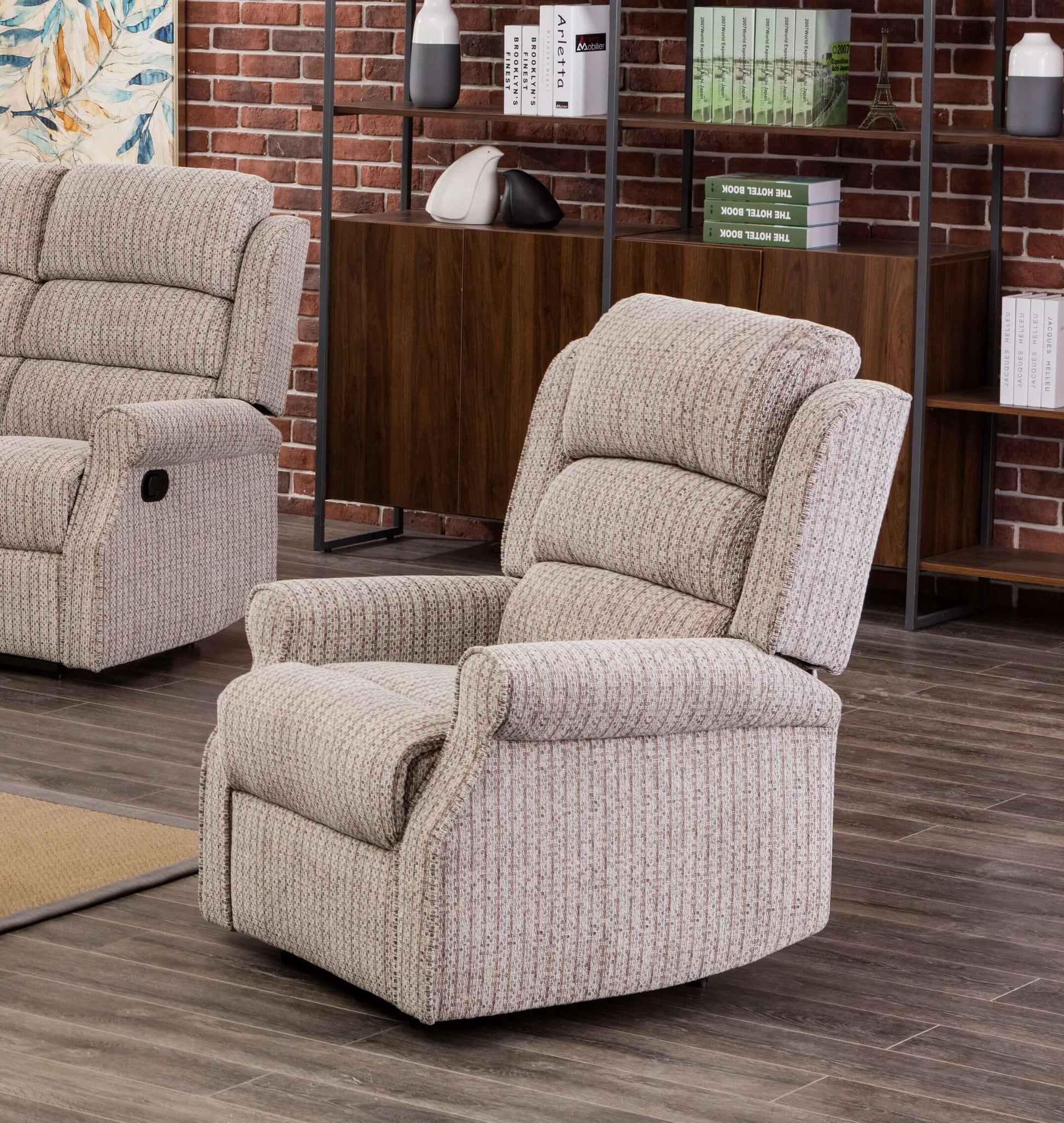 Windsor Chair Recliner Natural