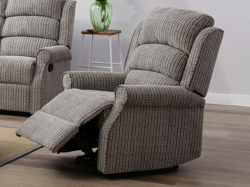 Windsor Chair Recliner Latte