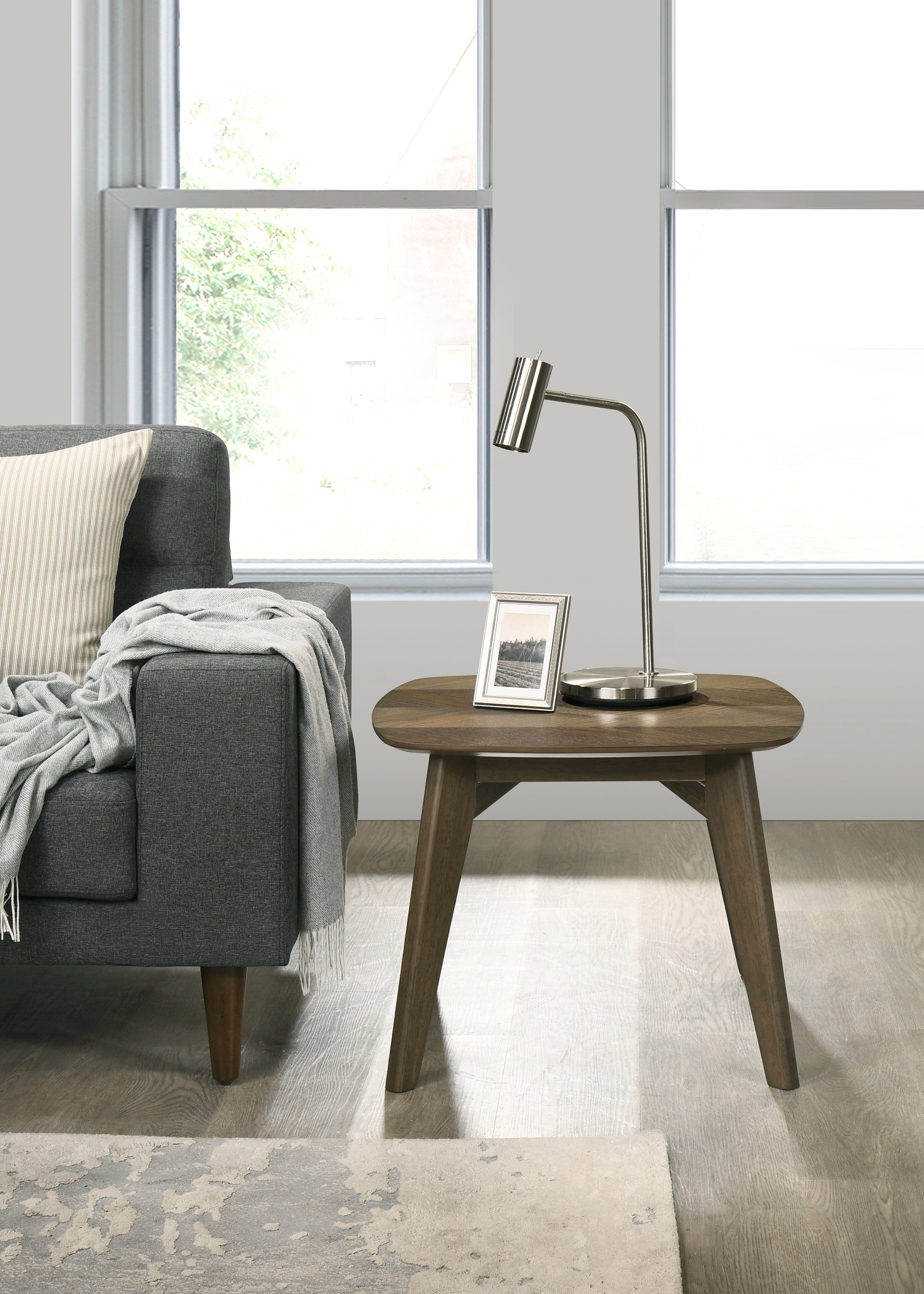 Alice End Table – Ash Veneer