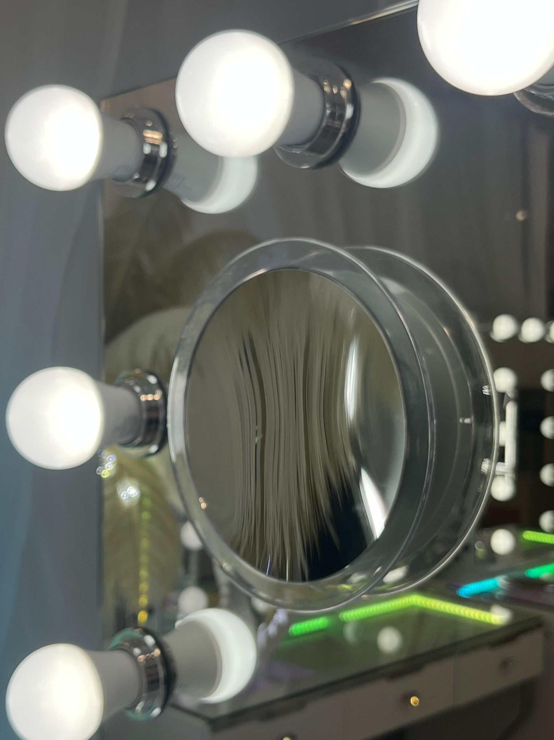 Glam Pro Max Hollywood Makeup Mirror with Bluetooth