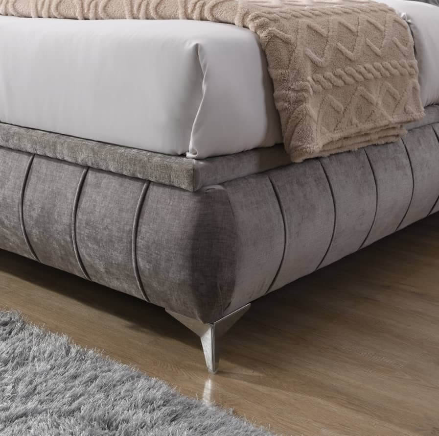 Limerick Storage Bed