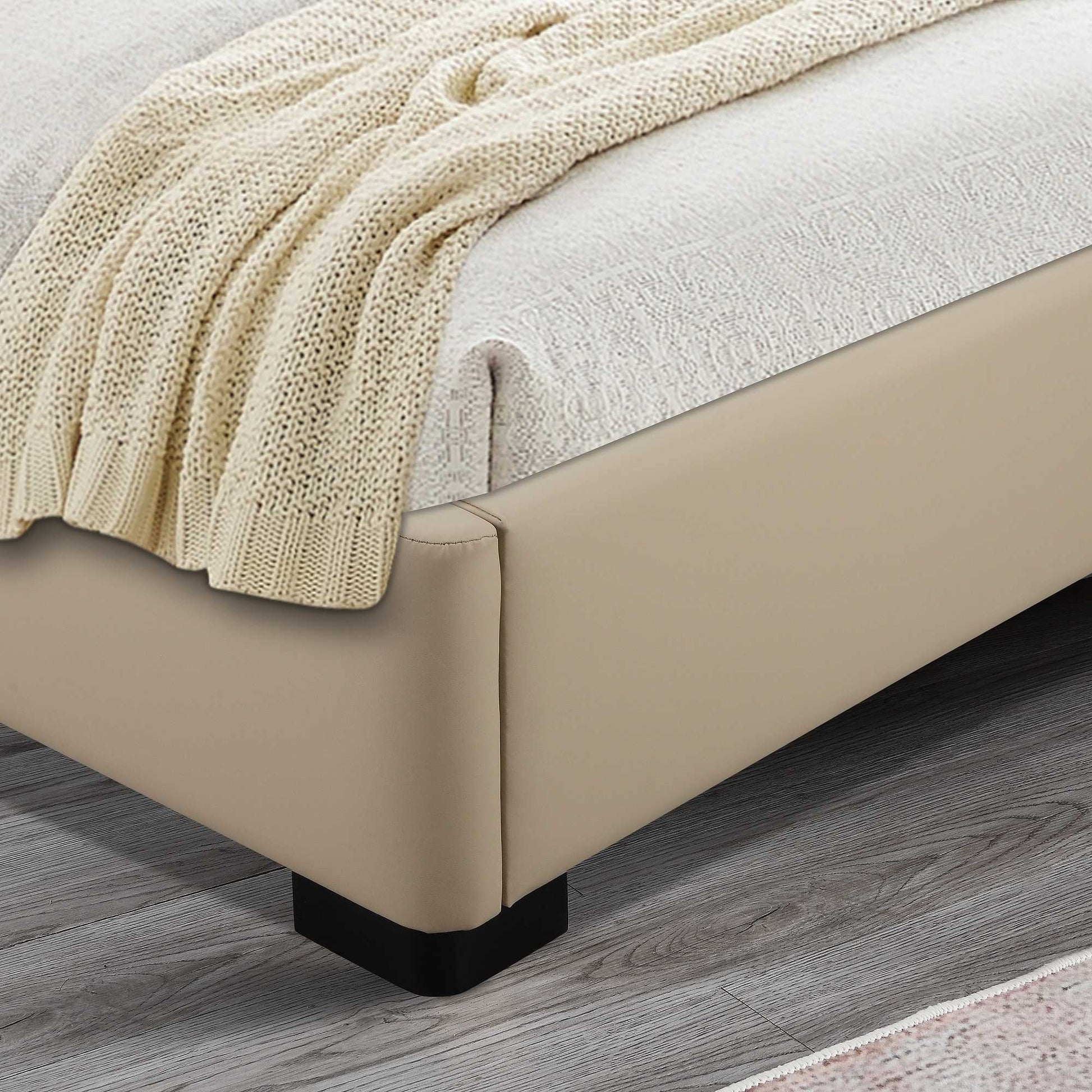 Tyrone Gas Lift Bed