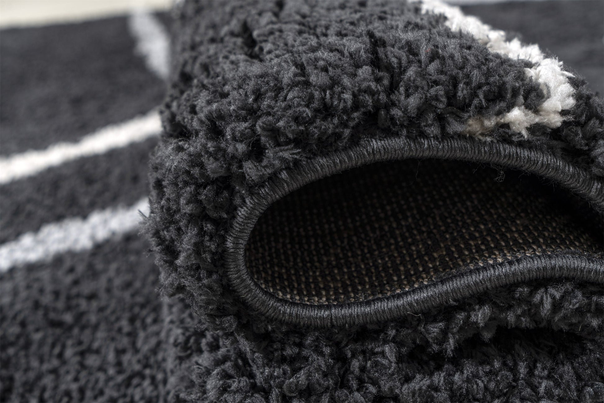 Cruz Rug - Black