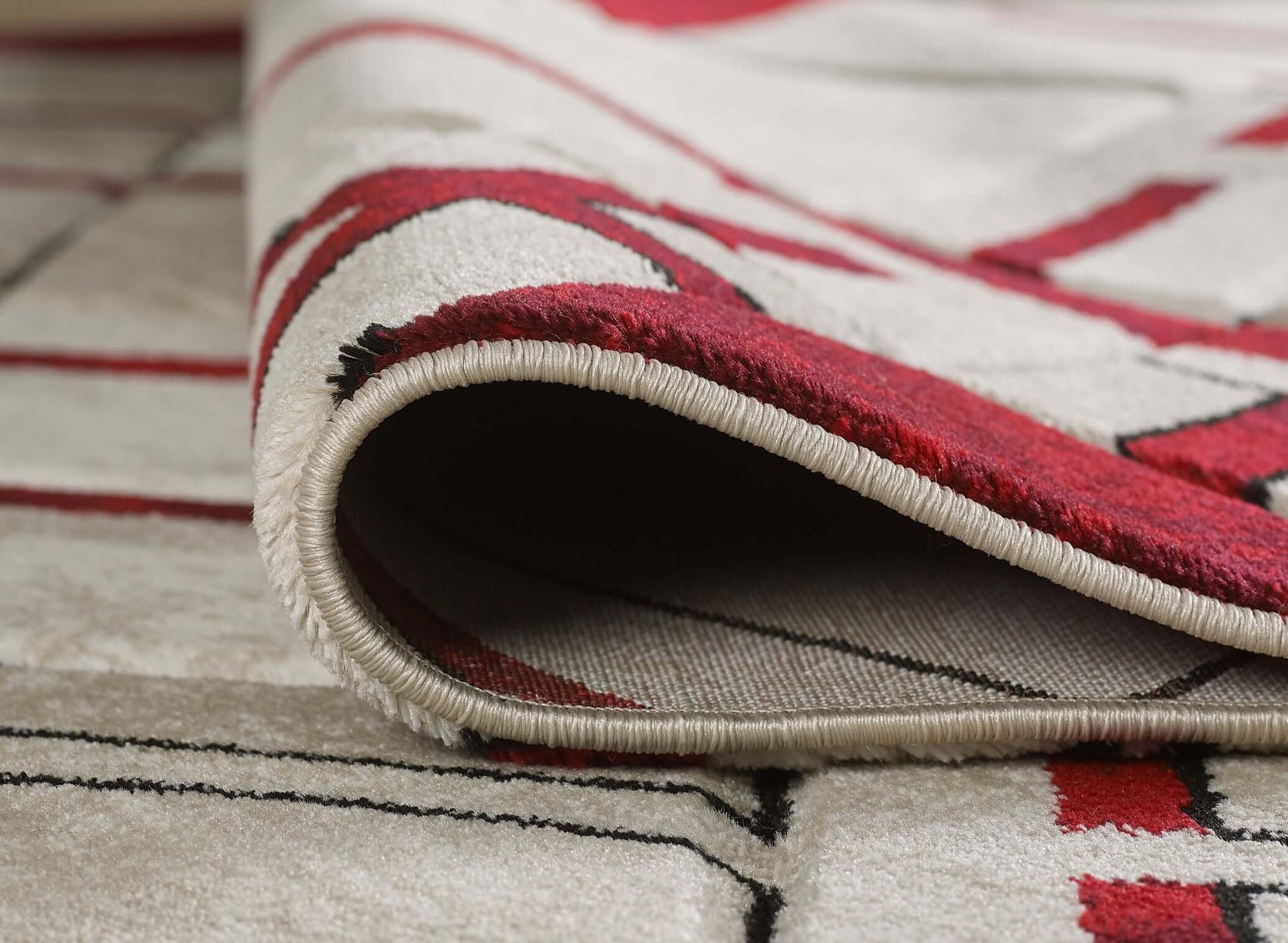 Accra Rug - Cream Red
