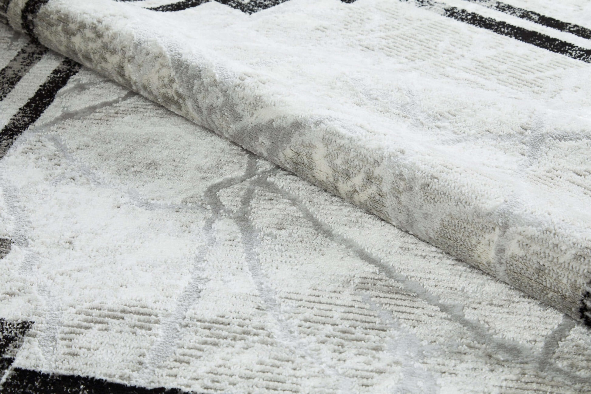 Alisa Rug - Grey Black