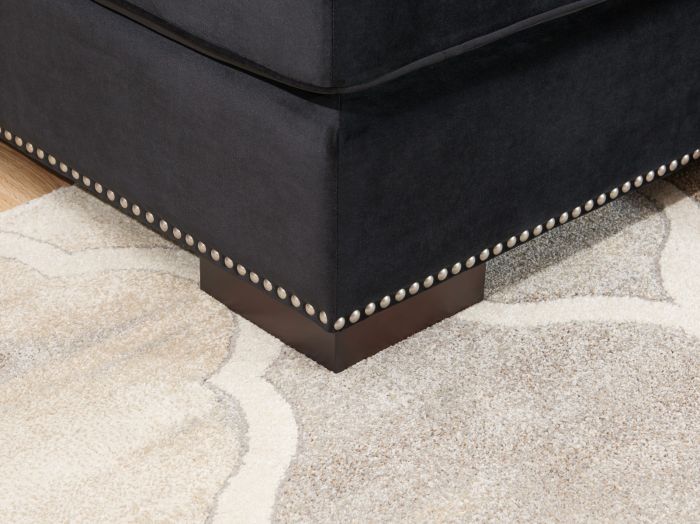 Black Moscow Corner Suite