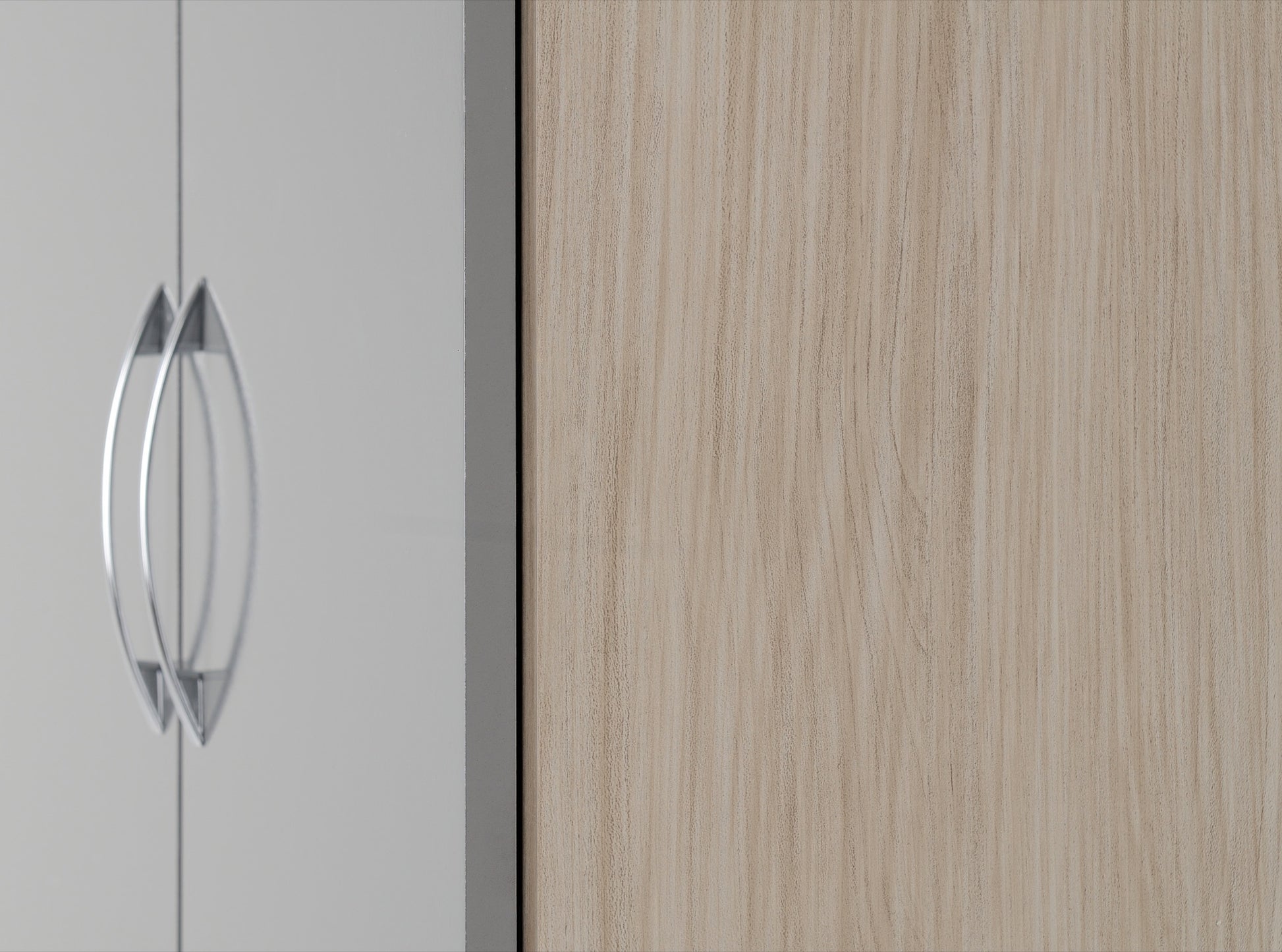 NEVADA-2-DOOR-1-DRAWER-WARDROBE-GREY-GLOSSLIGHT-OAK-EFFECT-VENEER-2019-03-100-101-079.jpg
