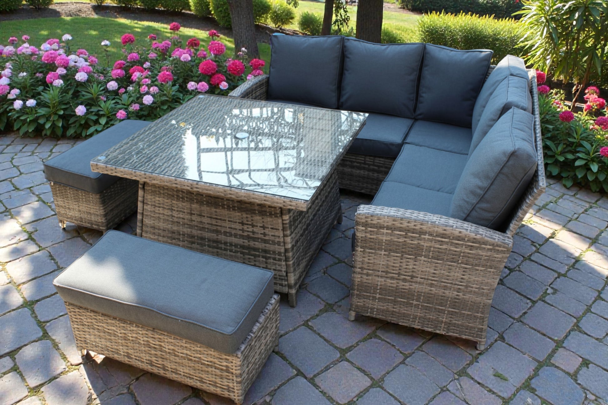 Maldives Garden Corner Set