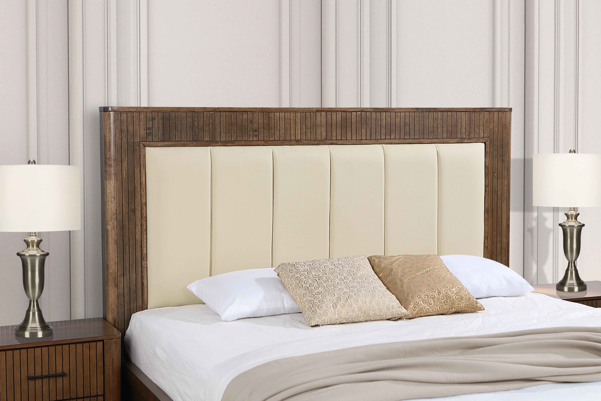 Vienna Bed- Cream