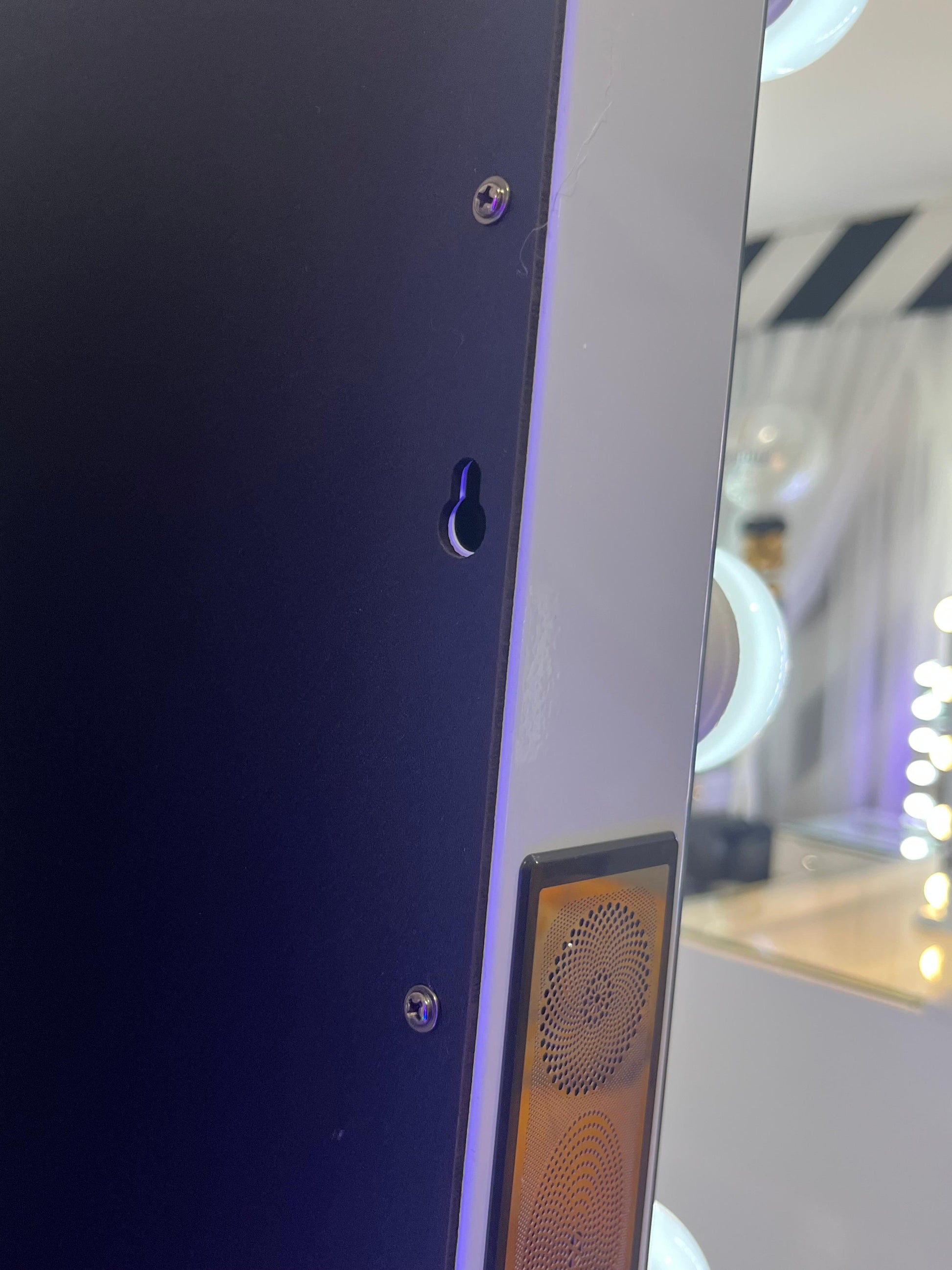 Glam Pro Max Hollywood Makeup Mirror with Bluetooth