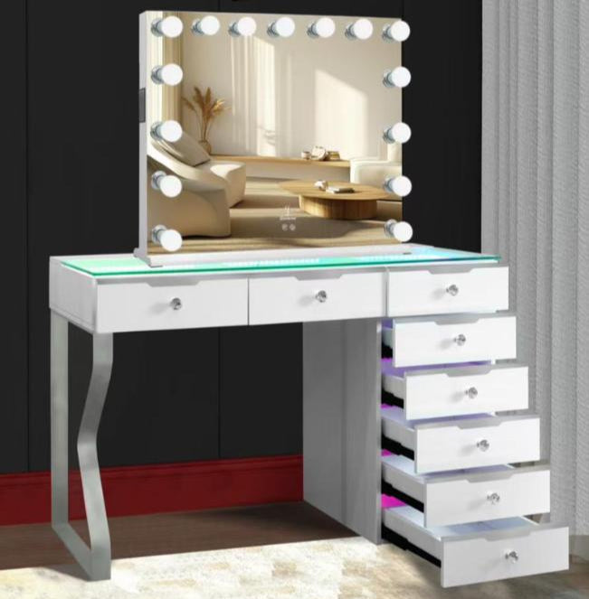 Glam Pro Max Hollywood Makeup Mirror with Bluetooth