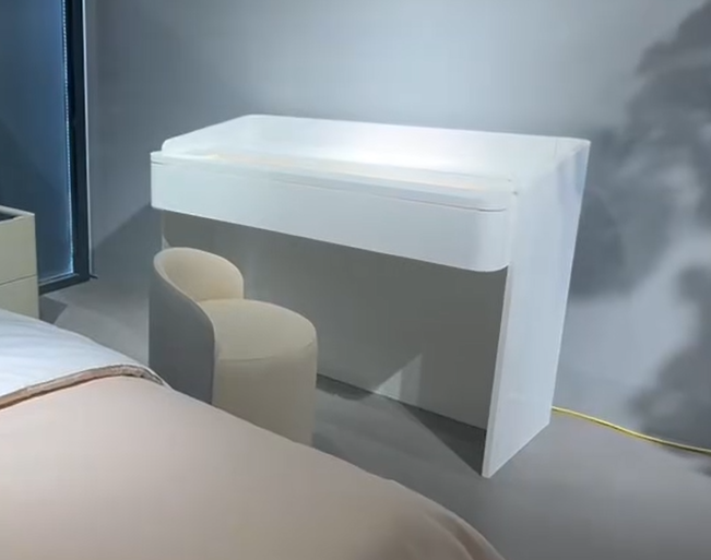 Elevate Vanity Table