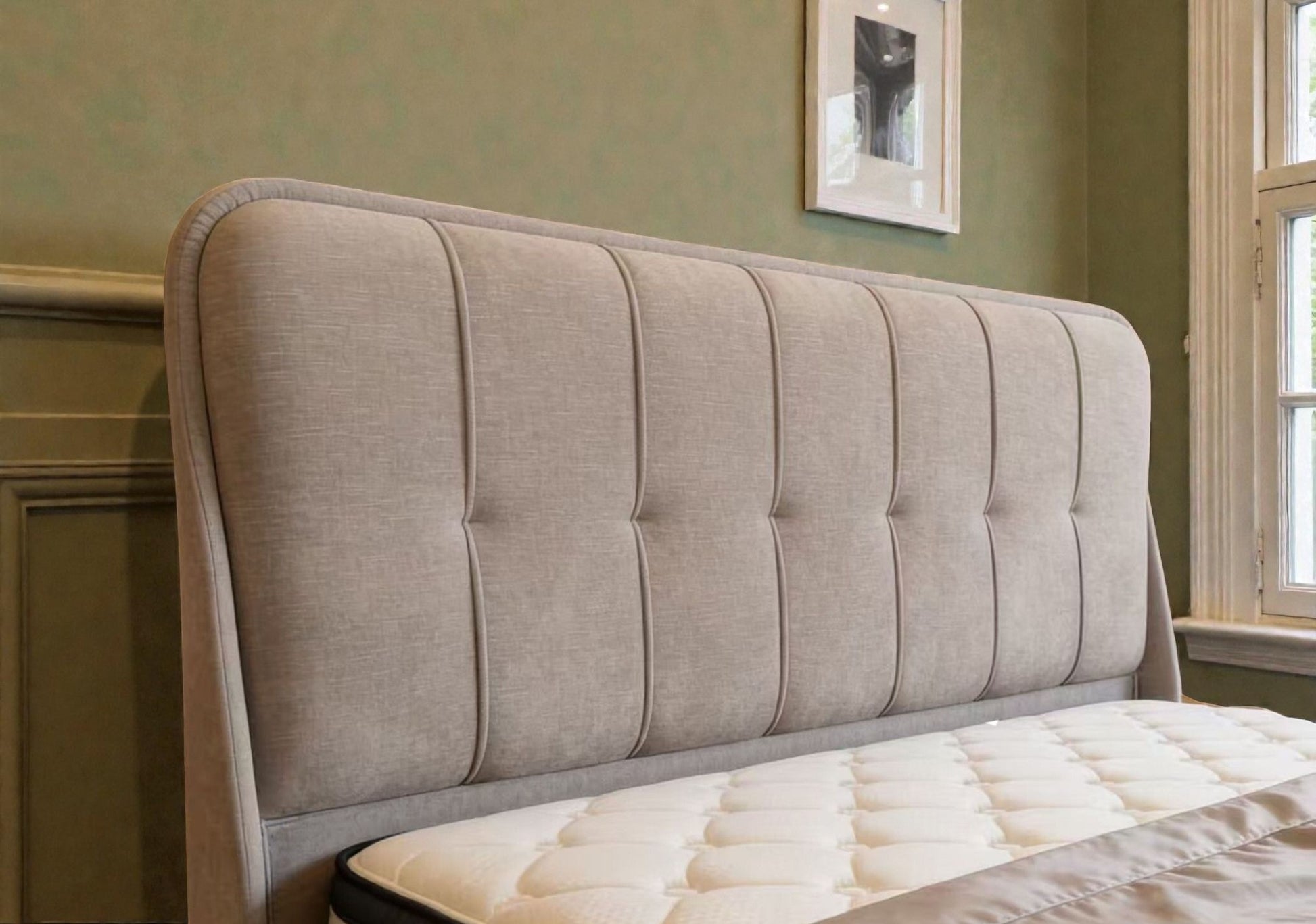 Limerick Gas-Lift Storage Bed - Beige