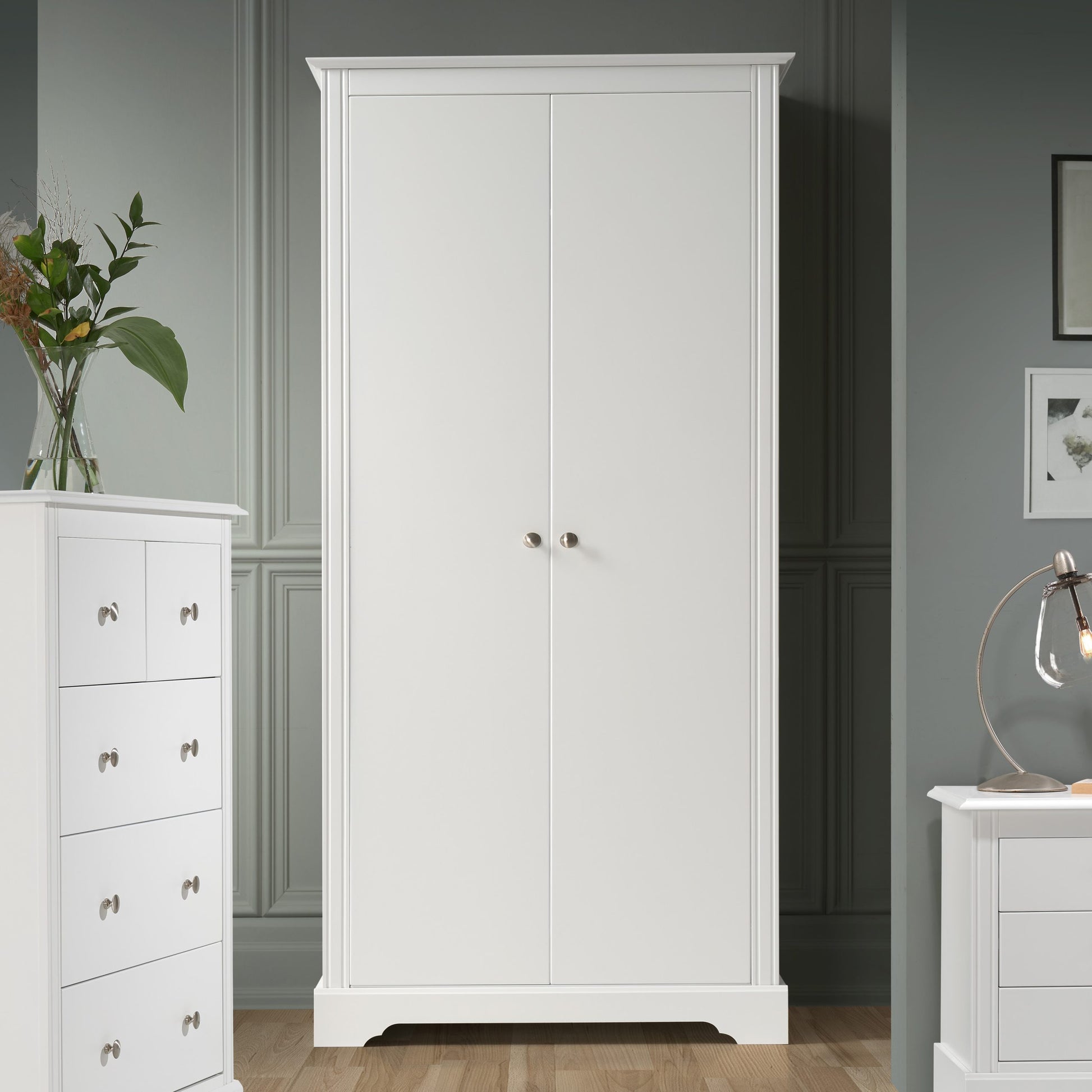 Stratford 2 Door Wardrobe – White