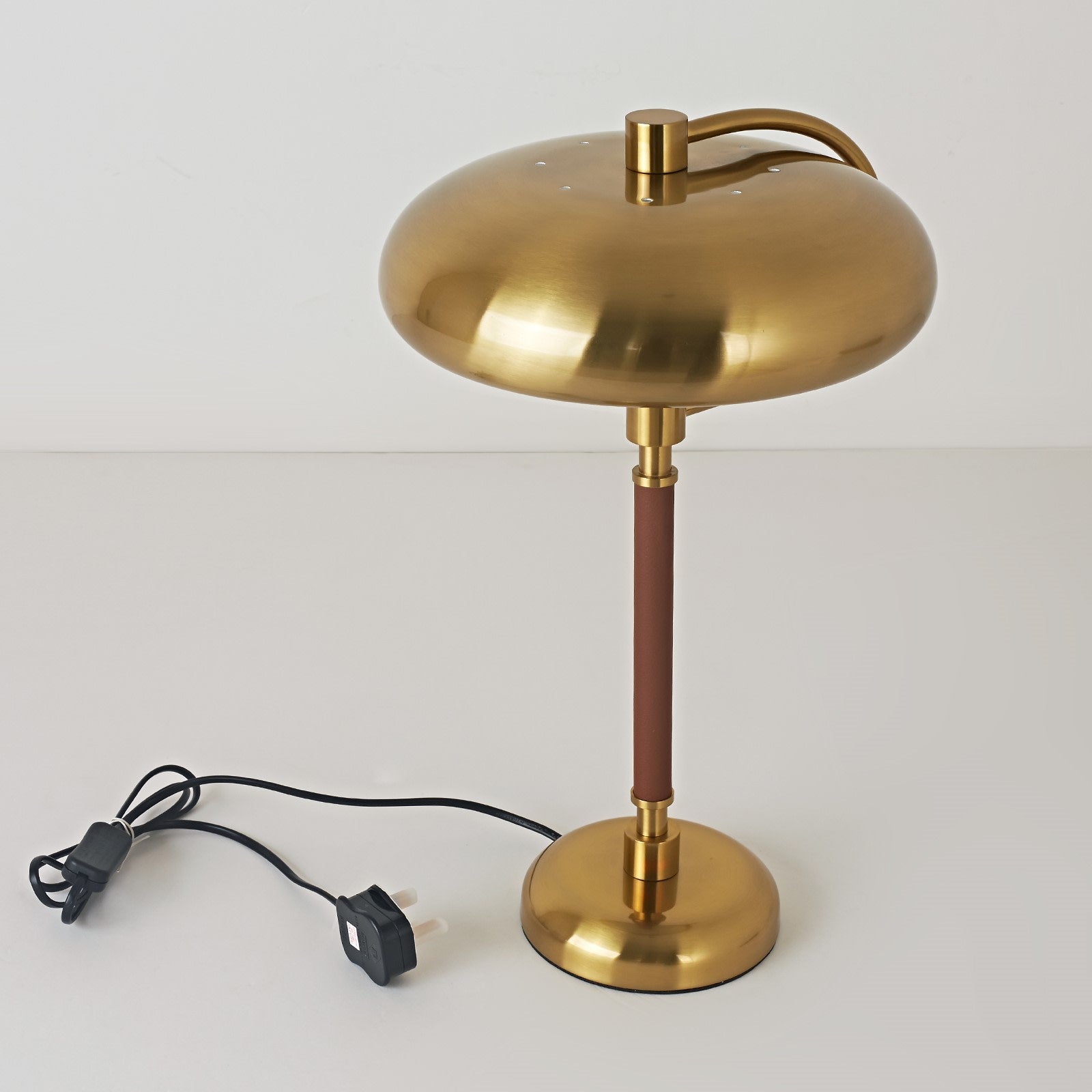 T2311 Lamp