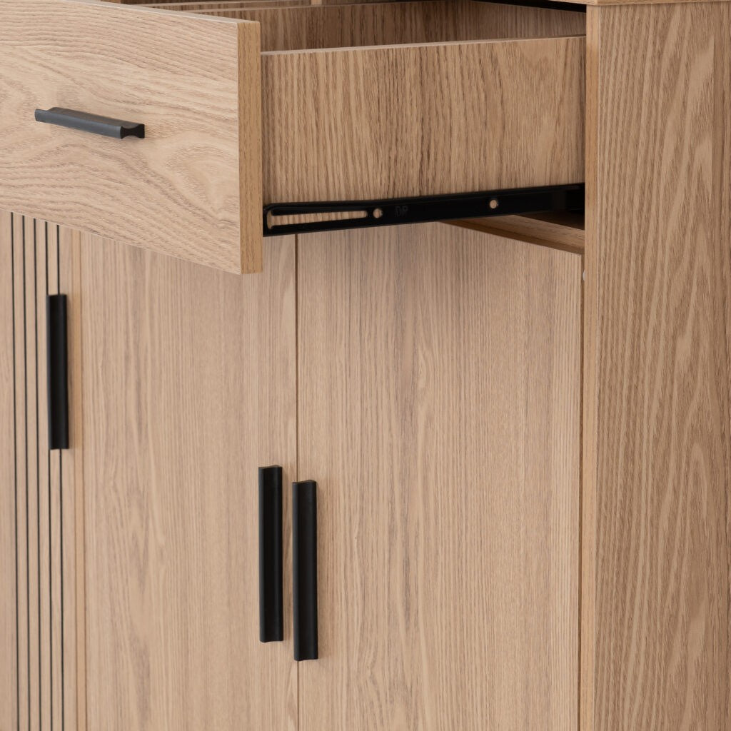 Tessa 3 Door 2 Drawer Sideboard - Natural Oak Effect