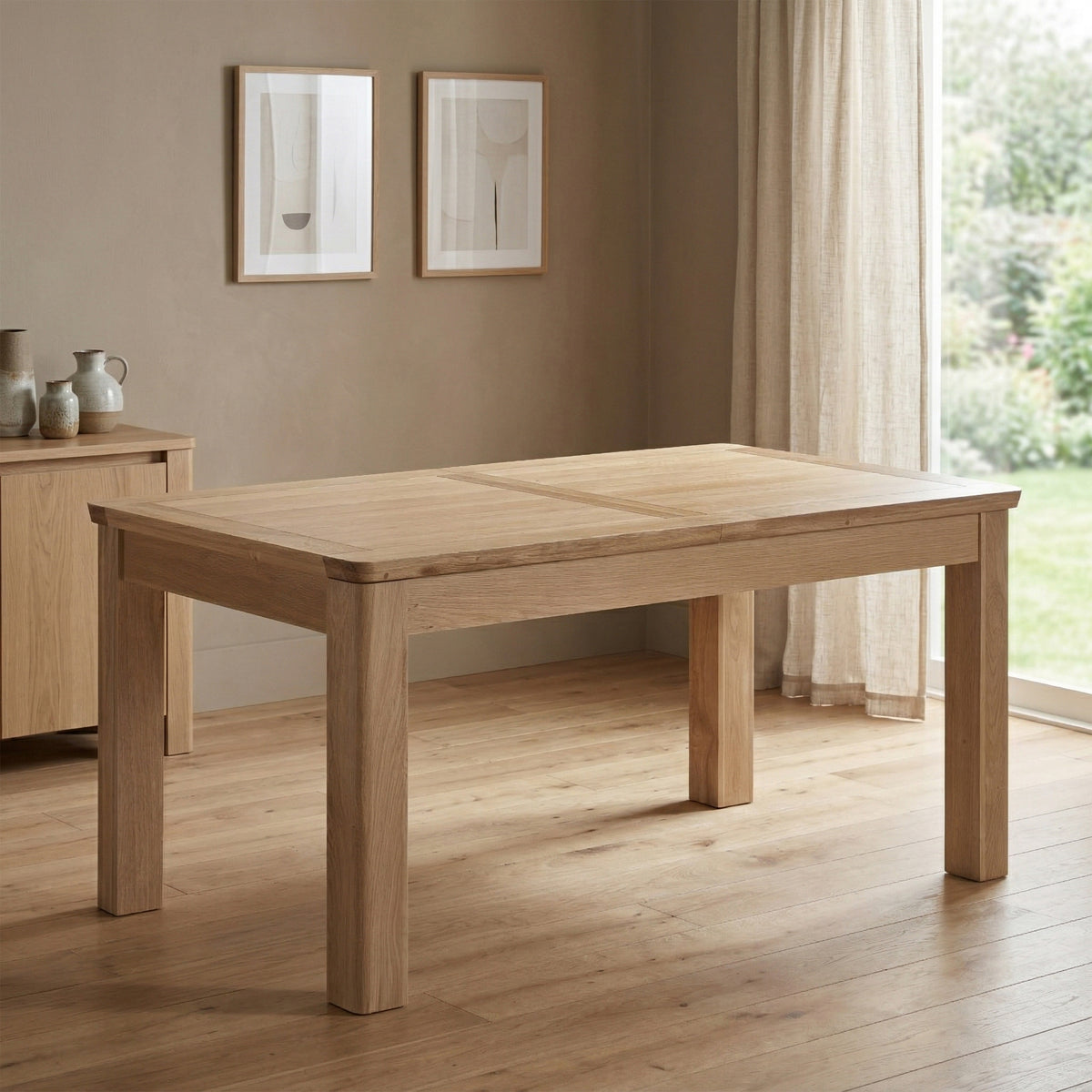 Treviso 160-200 cm oak dining closed table in a room