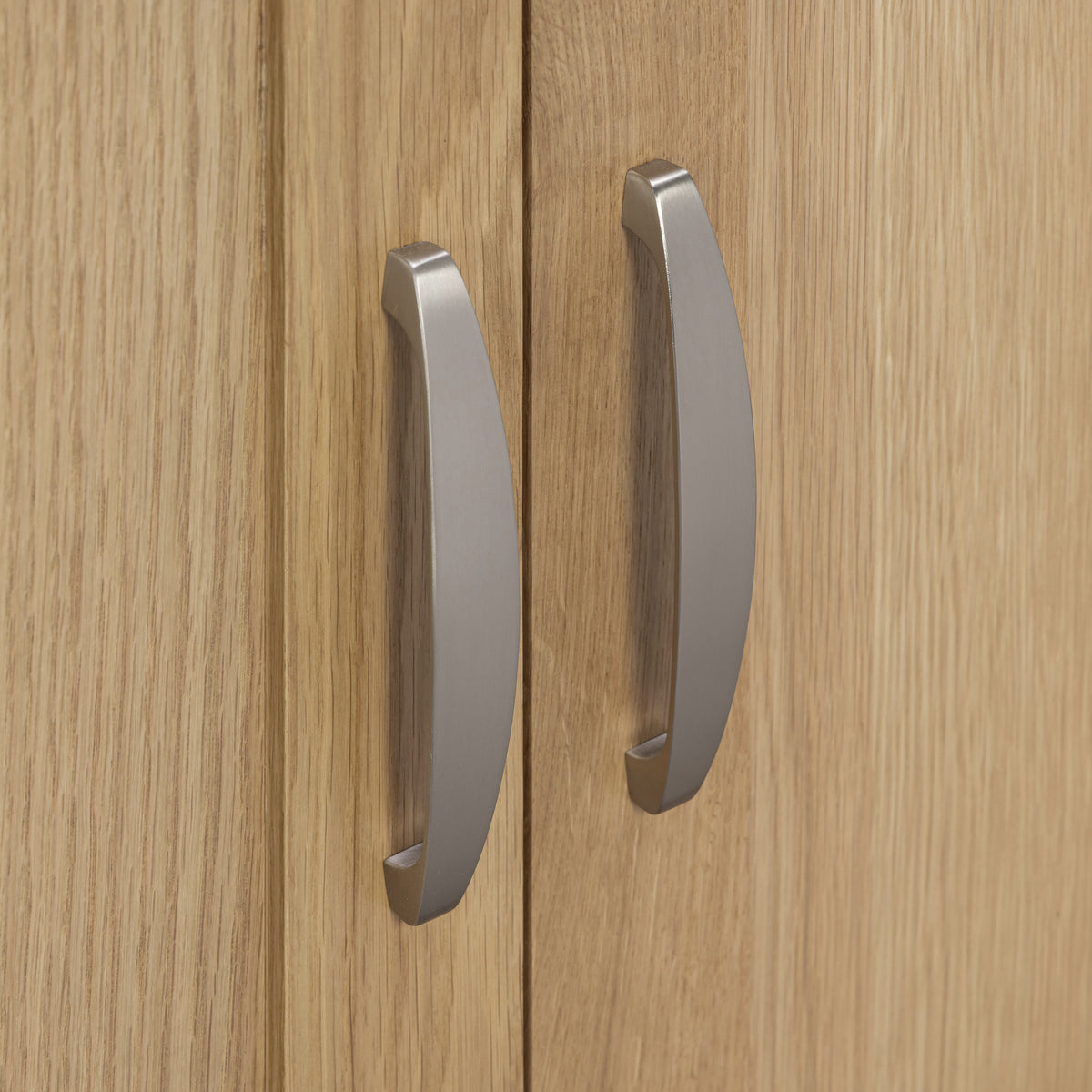 Treviso Oak Grand Sideboard, metal handles detail