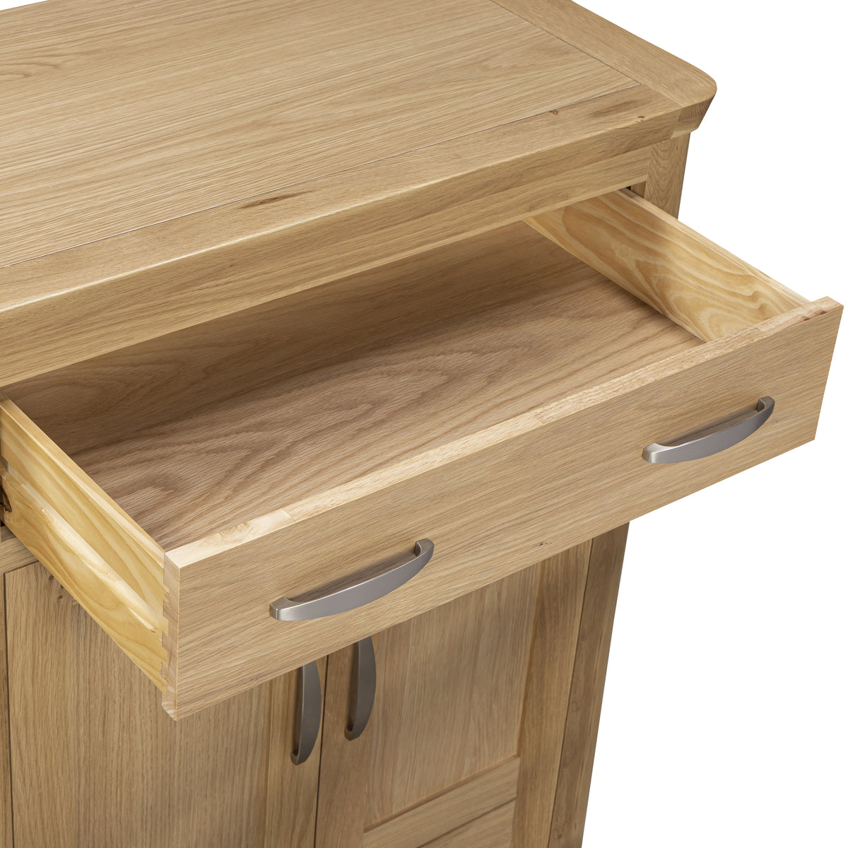 Treviso Oak Grand Sideboard, dovetailed drawer detail