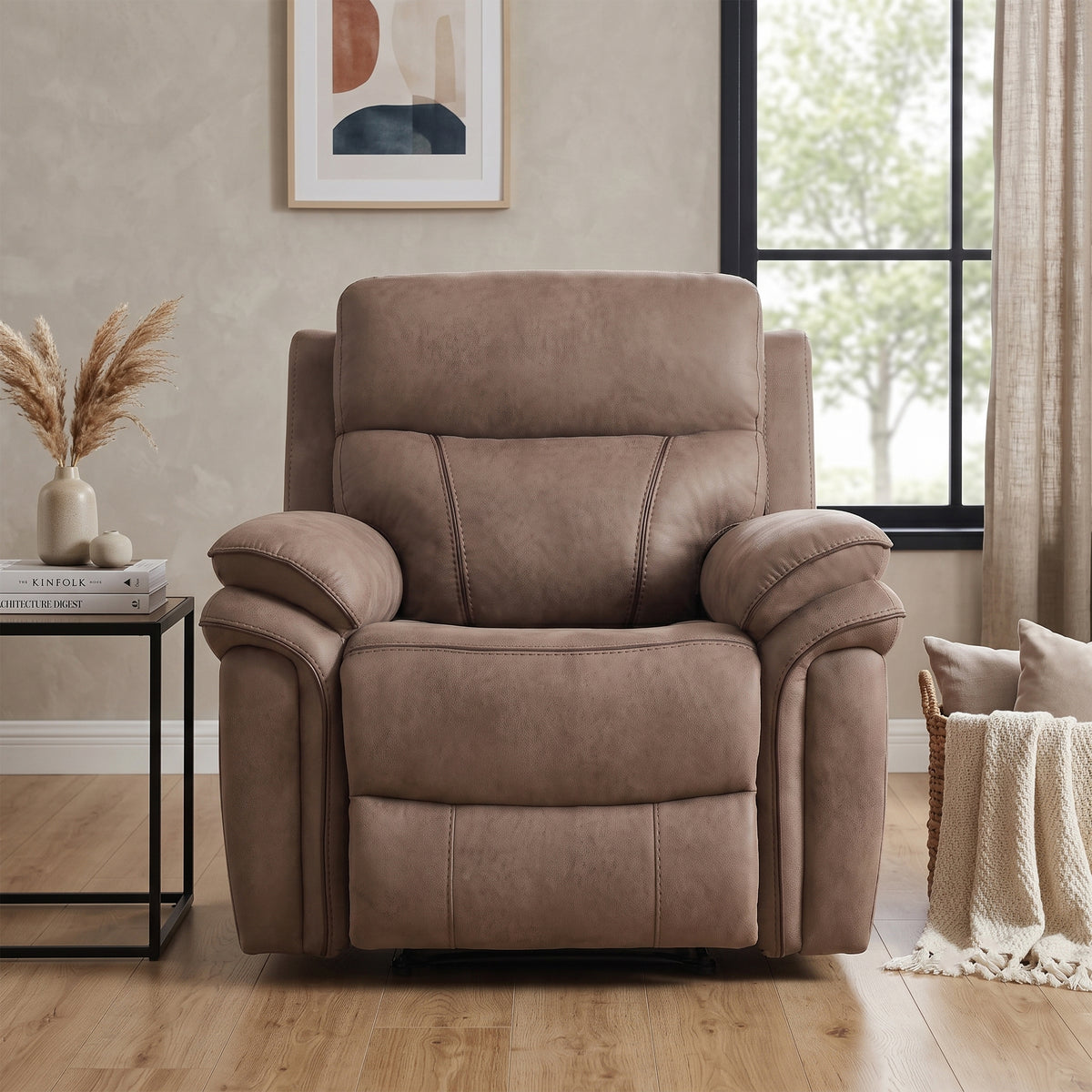 Richmond electric armchair in Sahara Leather Air, living room view 2