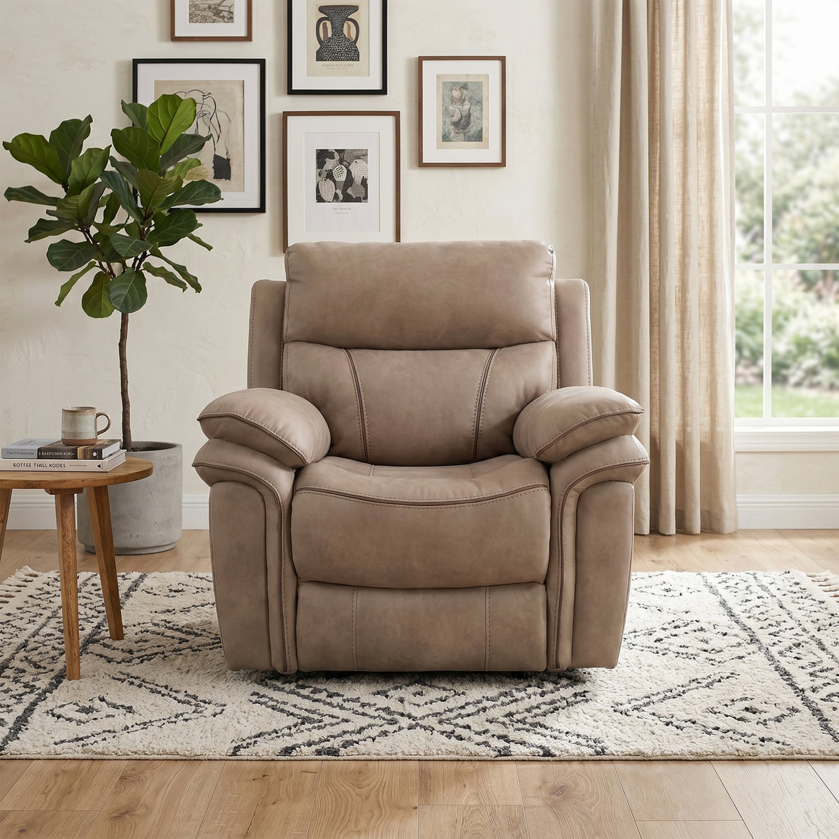 Richmond armchair in Sahara Leather Air, living room view 1