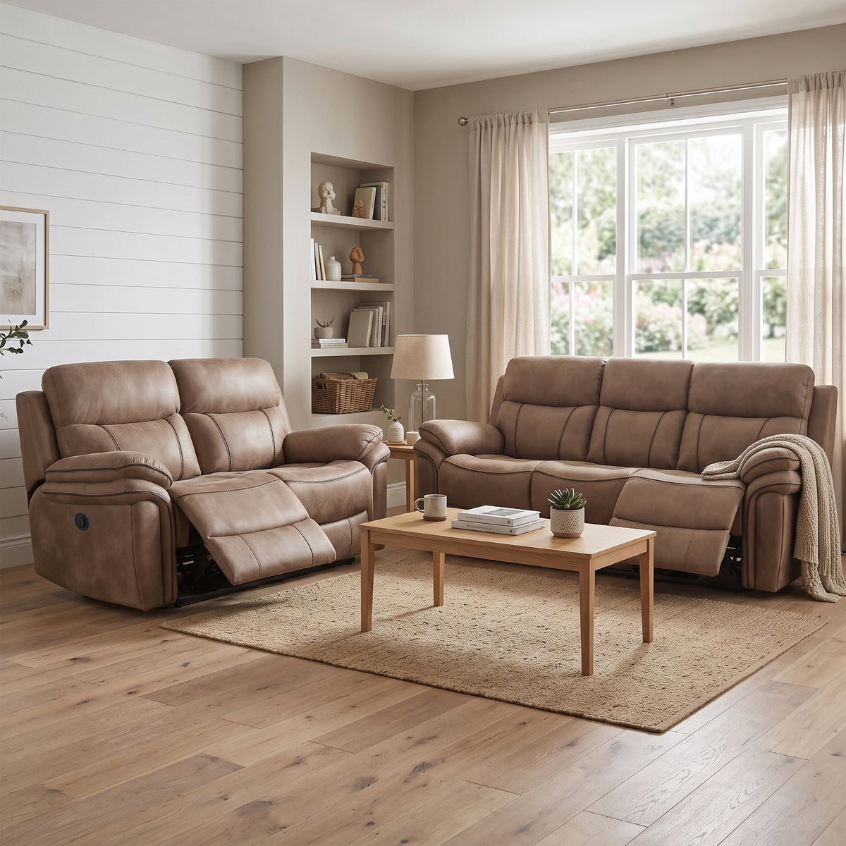 Richmond in Sahara, 3+2 suite in a living room
