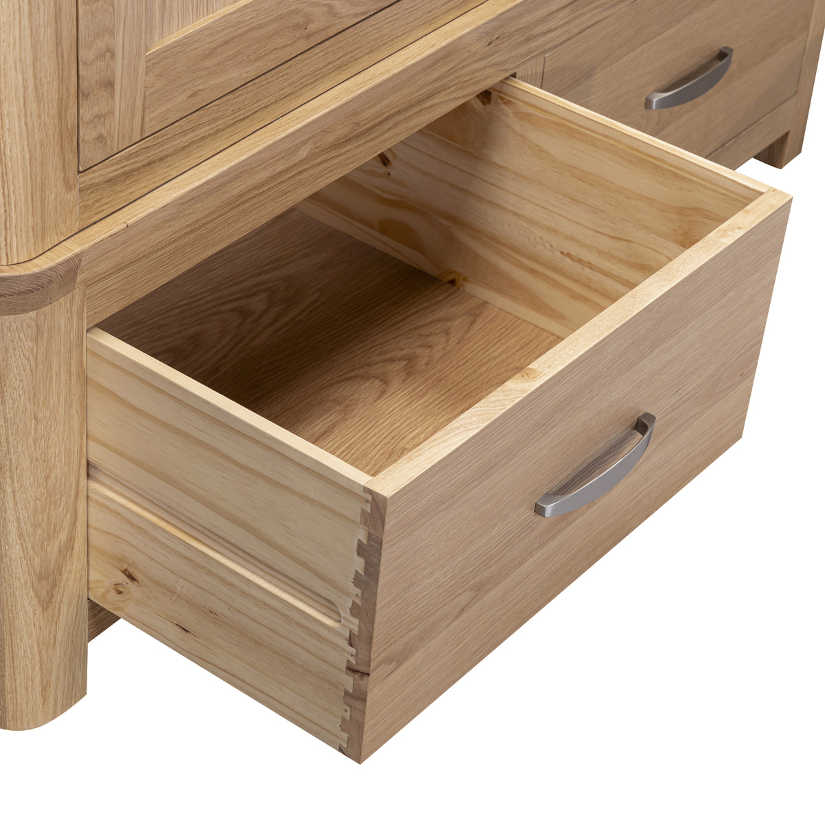 Treviso Oak 2 Door 2 Drawer Wardrobe, dovetailed drawer detail