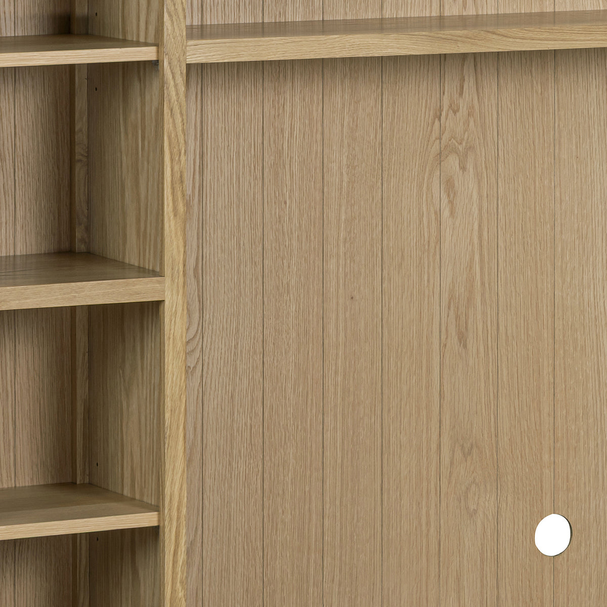 Treviso Oak Media Centre Top Unit, top unit shelf and cable access detail