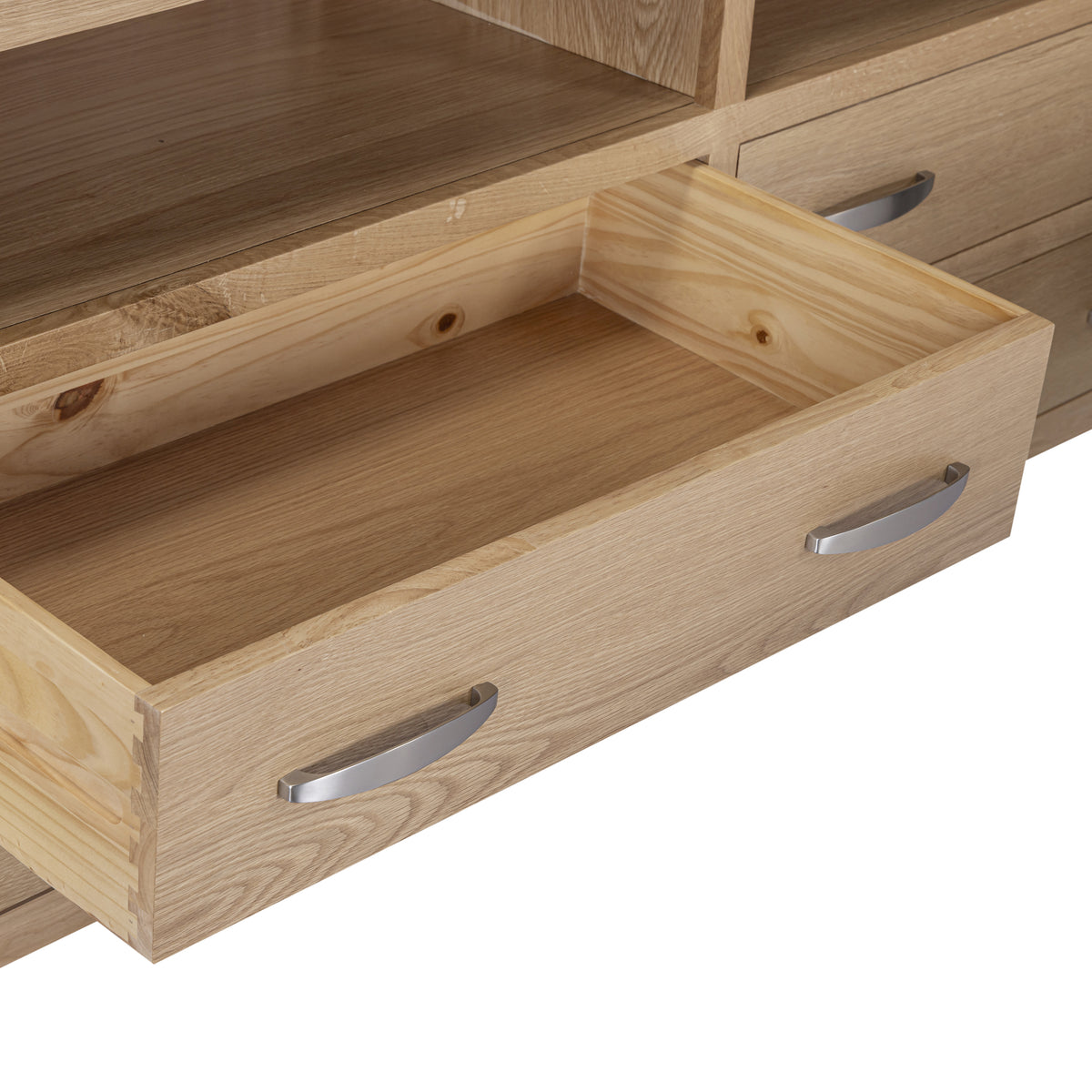 Treviso Oak Media Centre - Base and Top, dovetailed drawer detail