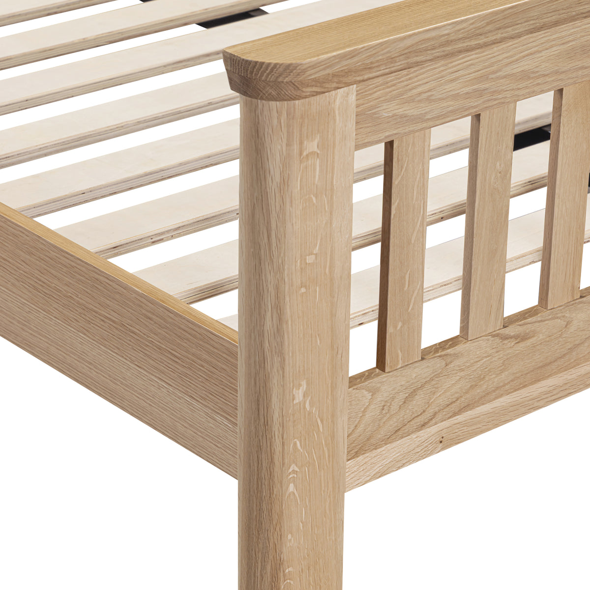 Treviso Oak Super King bed footboard and slat detail