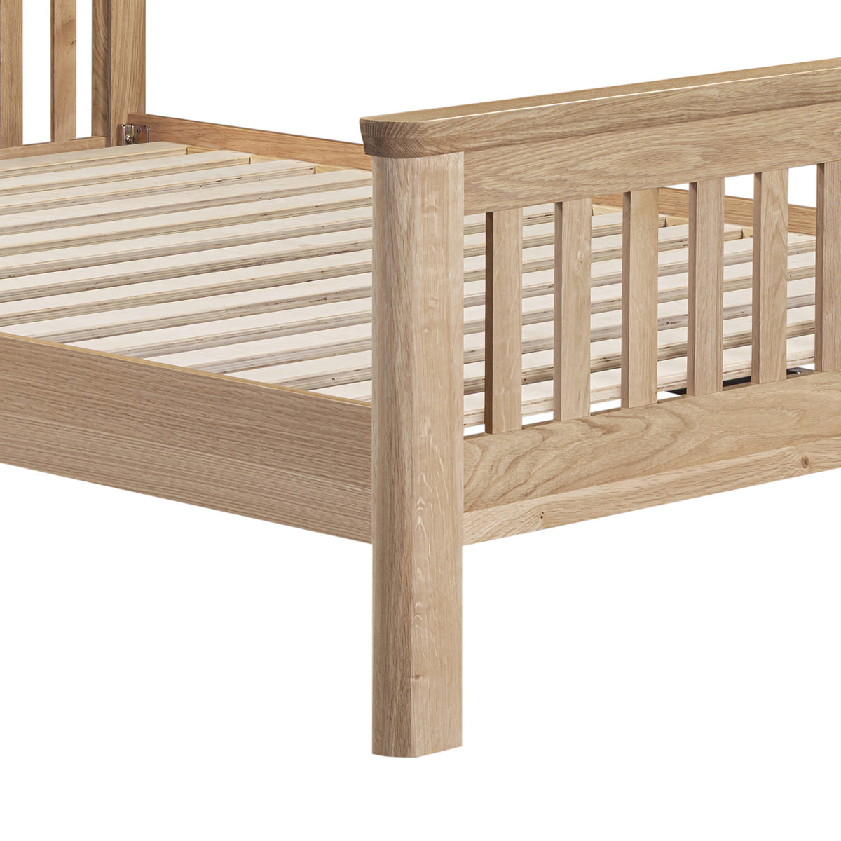 Treviso Oak Double bed footboard detail