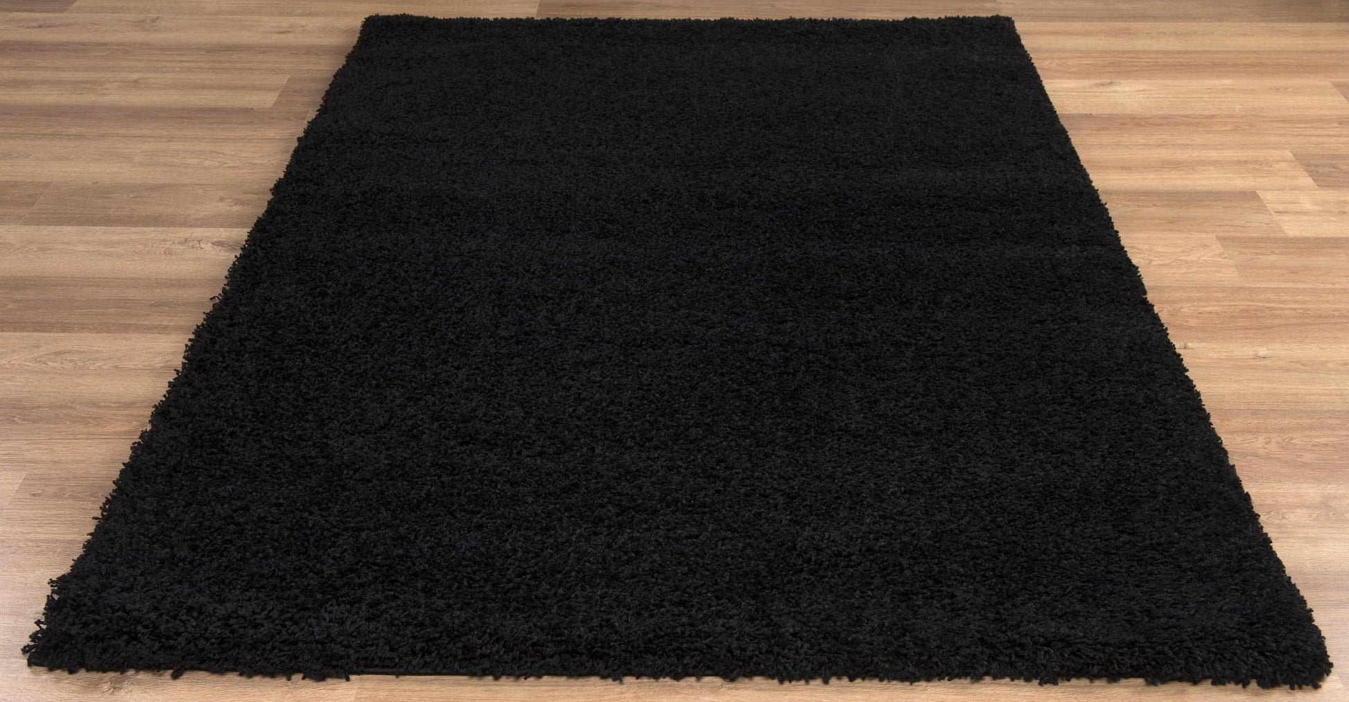 Shaggy Black Rug