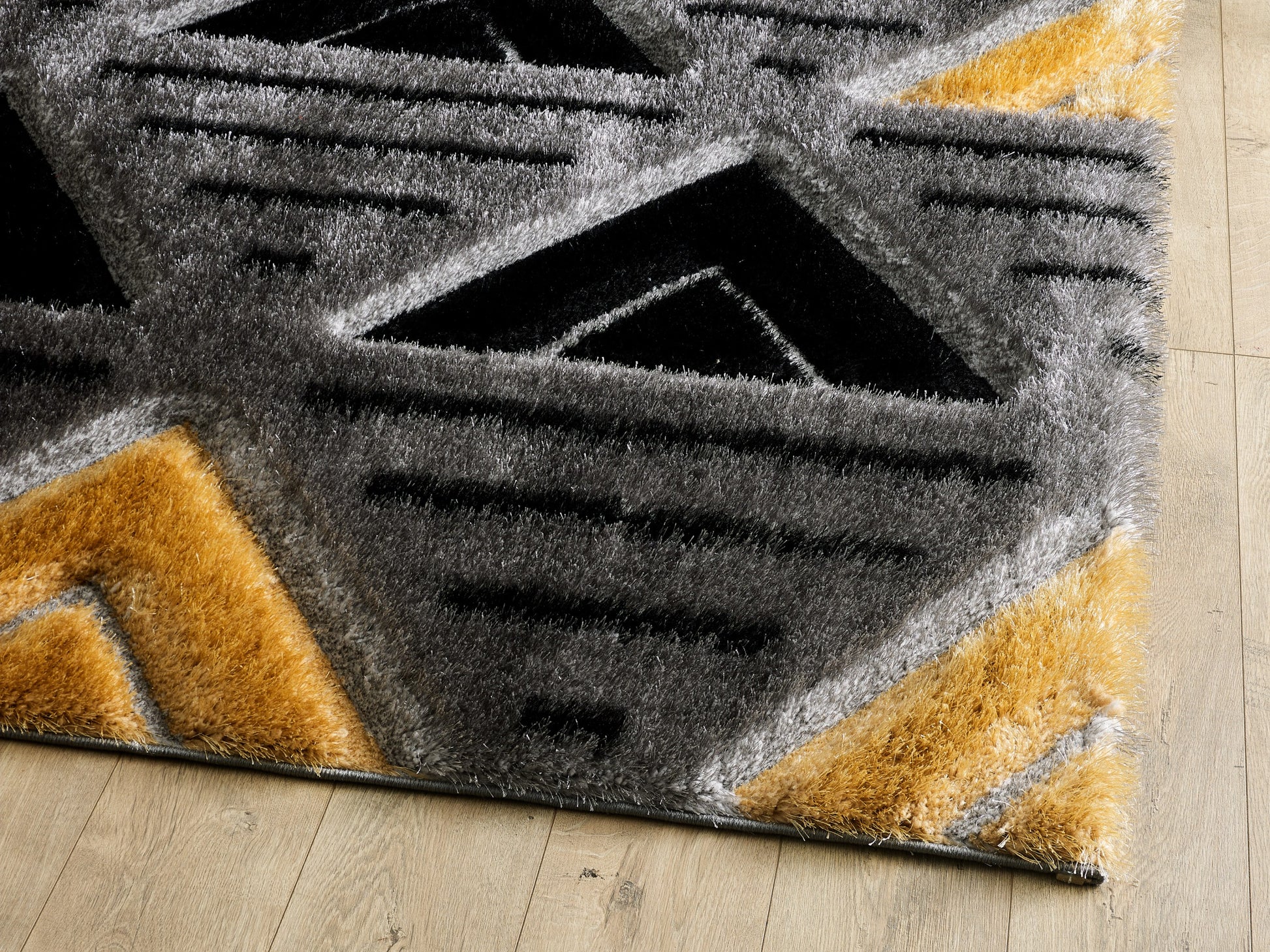 Venus Rug - Grey Gold