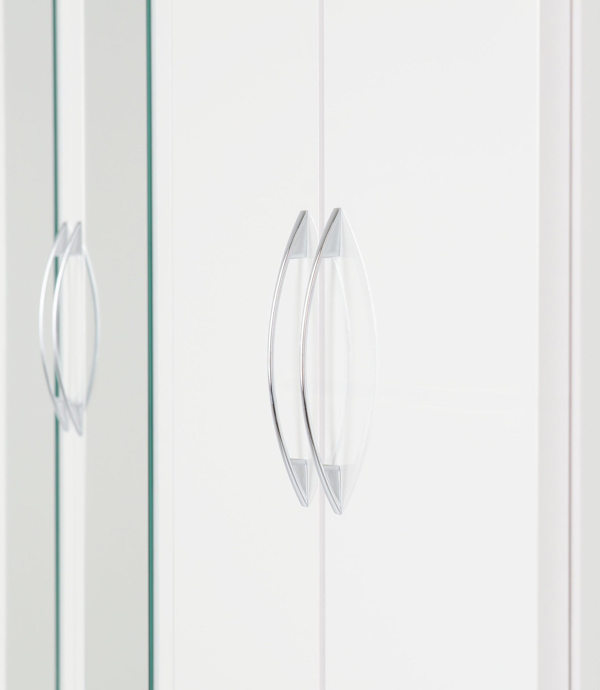 Nevada 6 Door 2 Drawer Mirrored Wardrobe - White Gloss